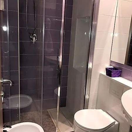Montmartre Hotell 3*