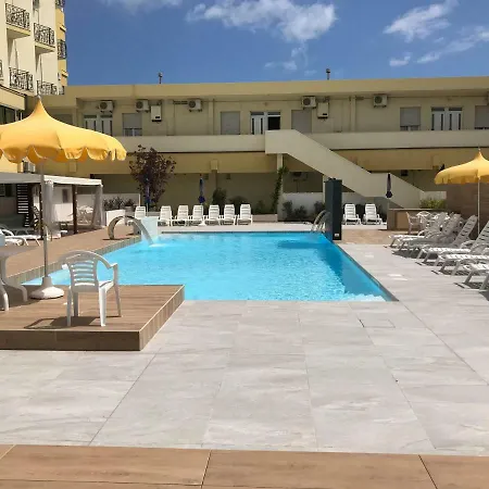 Hotel Montmartre 3*
