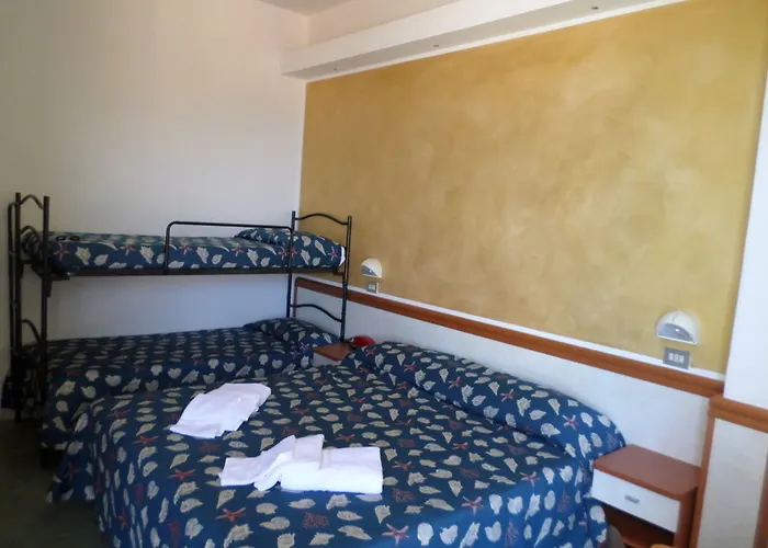 Hotel Montmartre Rimini